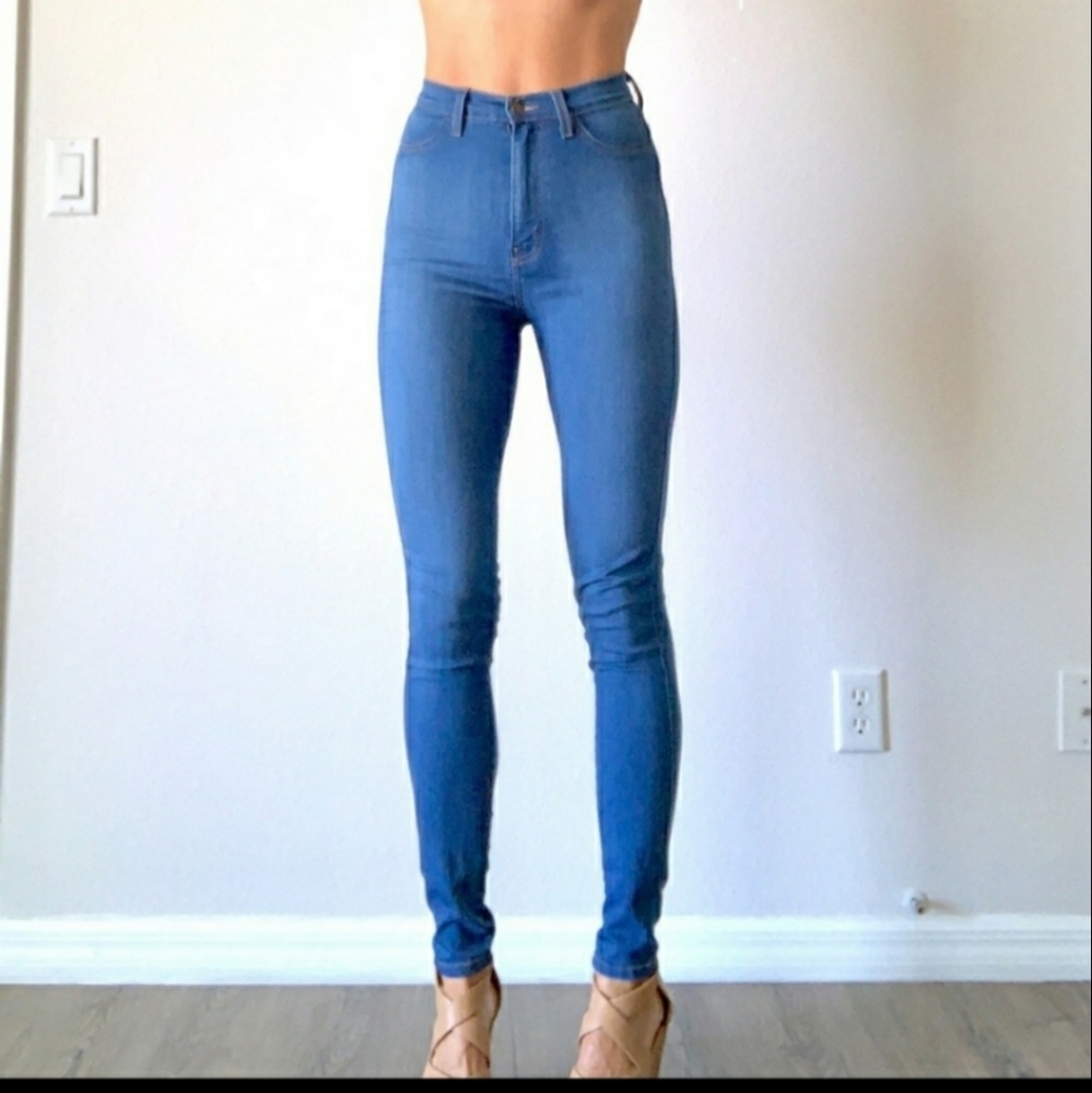 Fashion Nova Skinny Blue Jeans 26